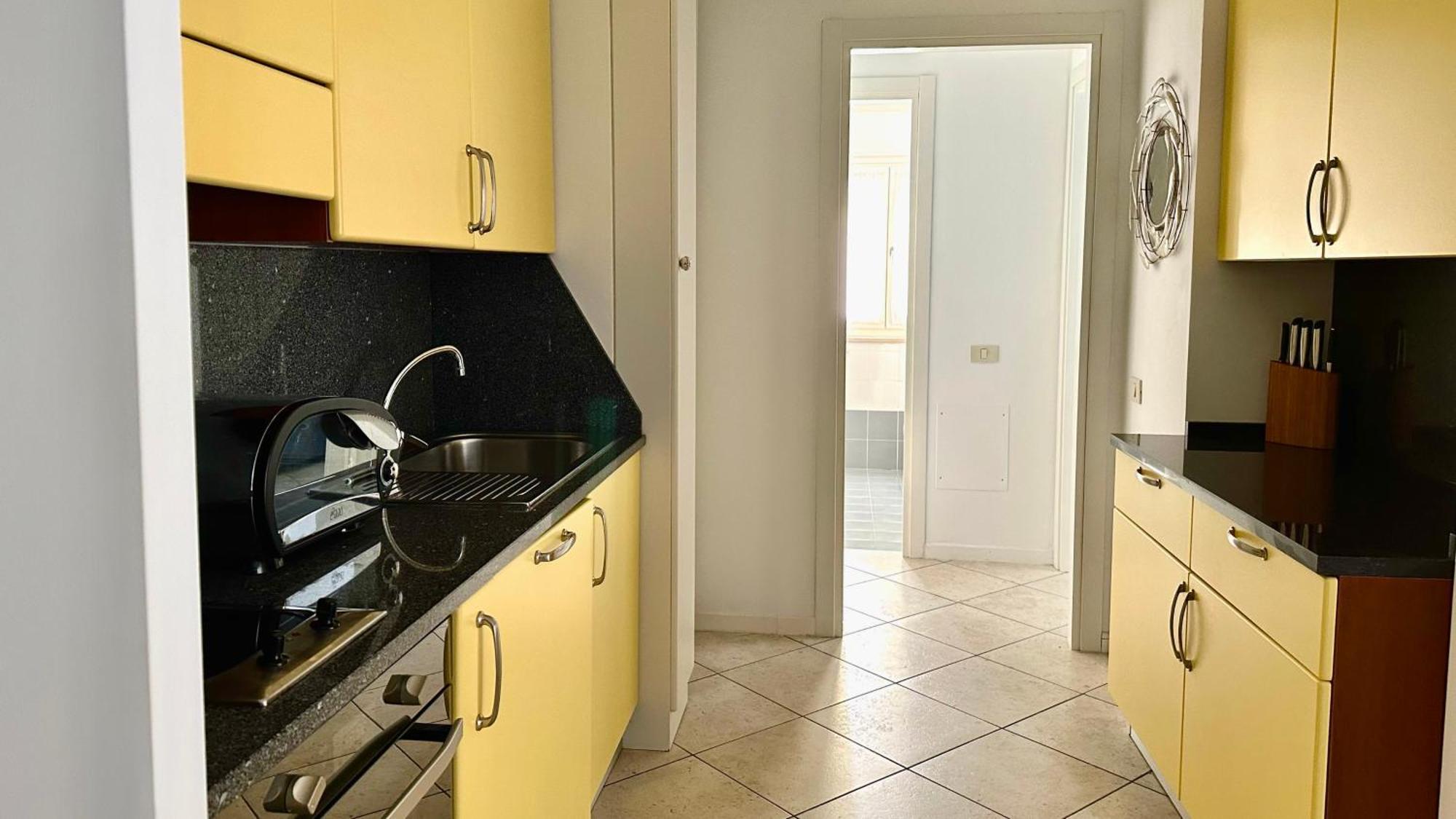 N276 - Numana, Bilocale Fronte Spiaggiola Con Piscina * Numana