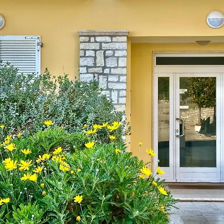 N276 - Numana, Bilocale Fronte Spiaggiola Con Piscina Apartment Exterior photo